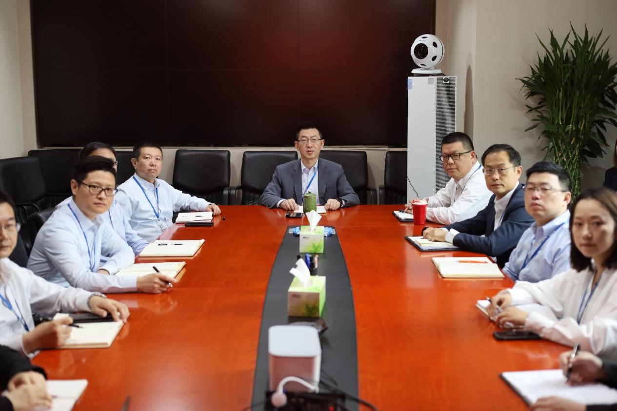 ag真人平台官方电影组织学习全国电影工作会议精神.jpg